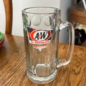 Vintage A&W, all American food 2003 root beer mug large size
